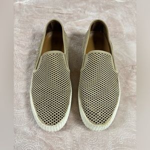 Frye Camille perforated slip on sneakers shoes brown tan cream 9.5